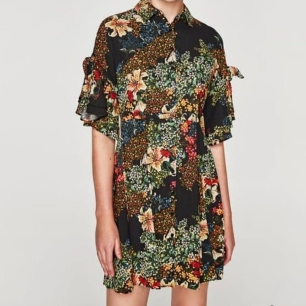 Zara Basic Z1975 Denim Short Flutter Sleeves Butt… - image 1